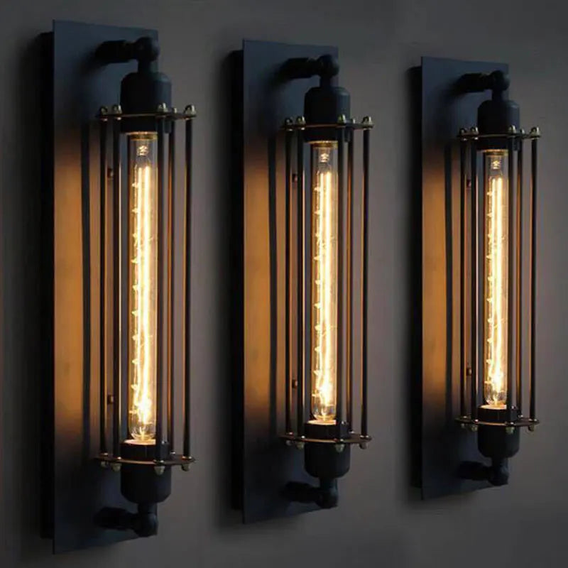 Black Rouge Wall Light