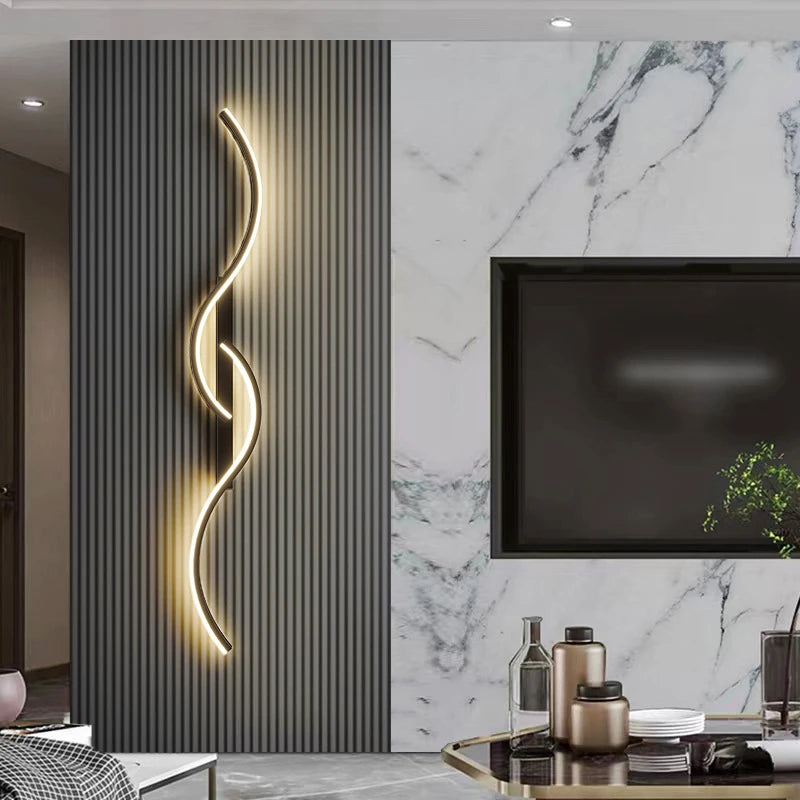 Dua Curve Wall Light