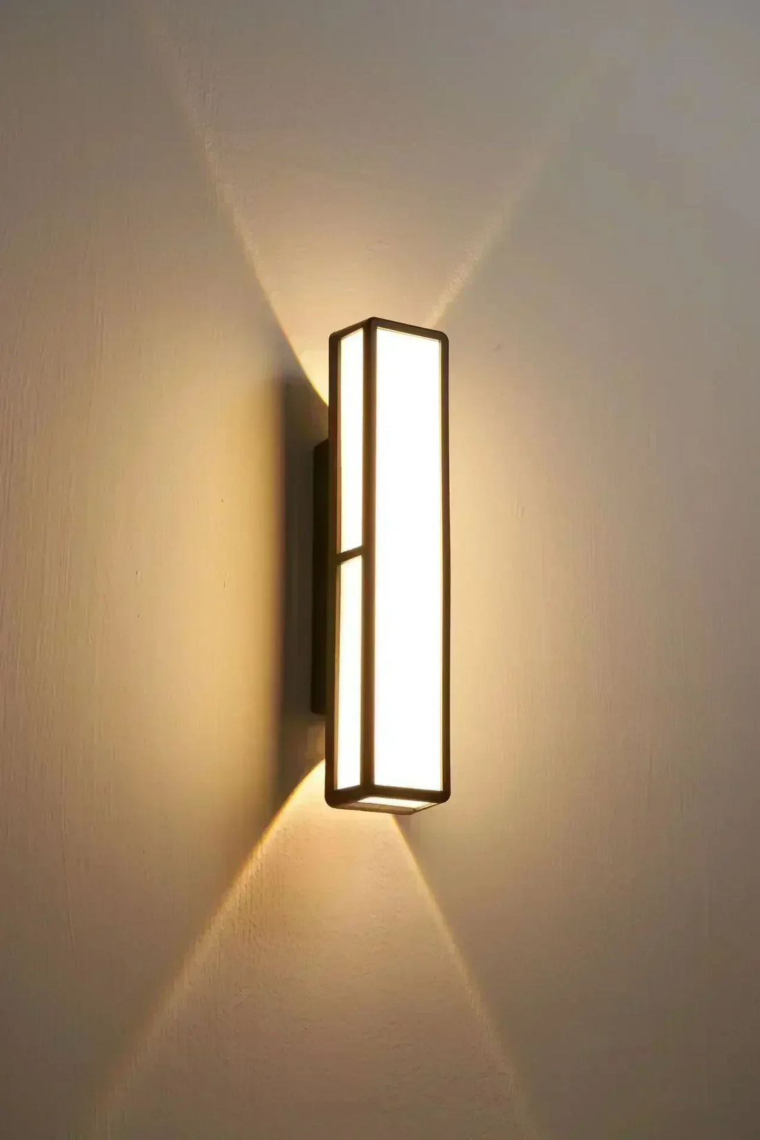 Aurora String Wall Light