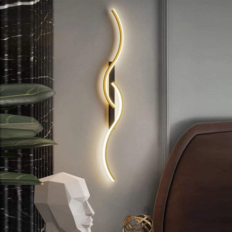 Dua Curve Wall Light