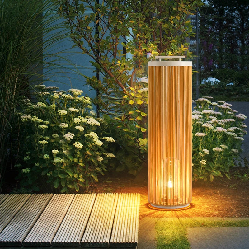 Solara Luxe Outdoor Light