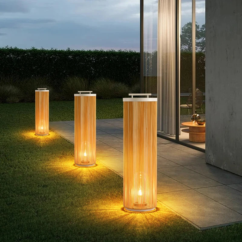 Solara Luxe Outdoor Light