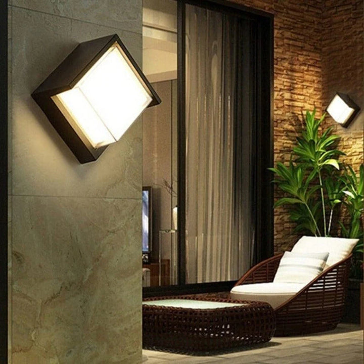 Boxer Wall Light (Motion Sensor)